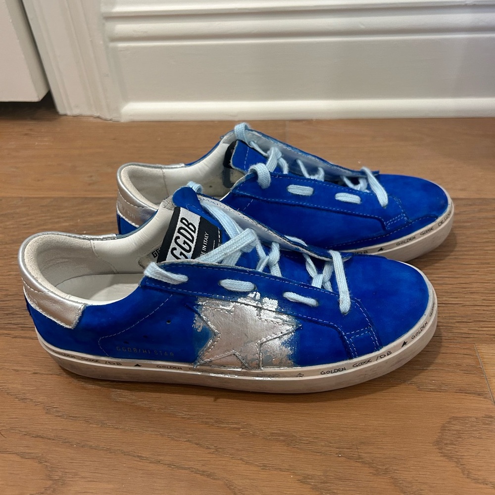 Blue Star Sneakers